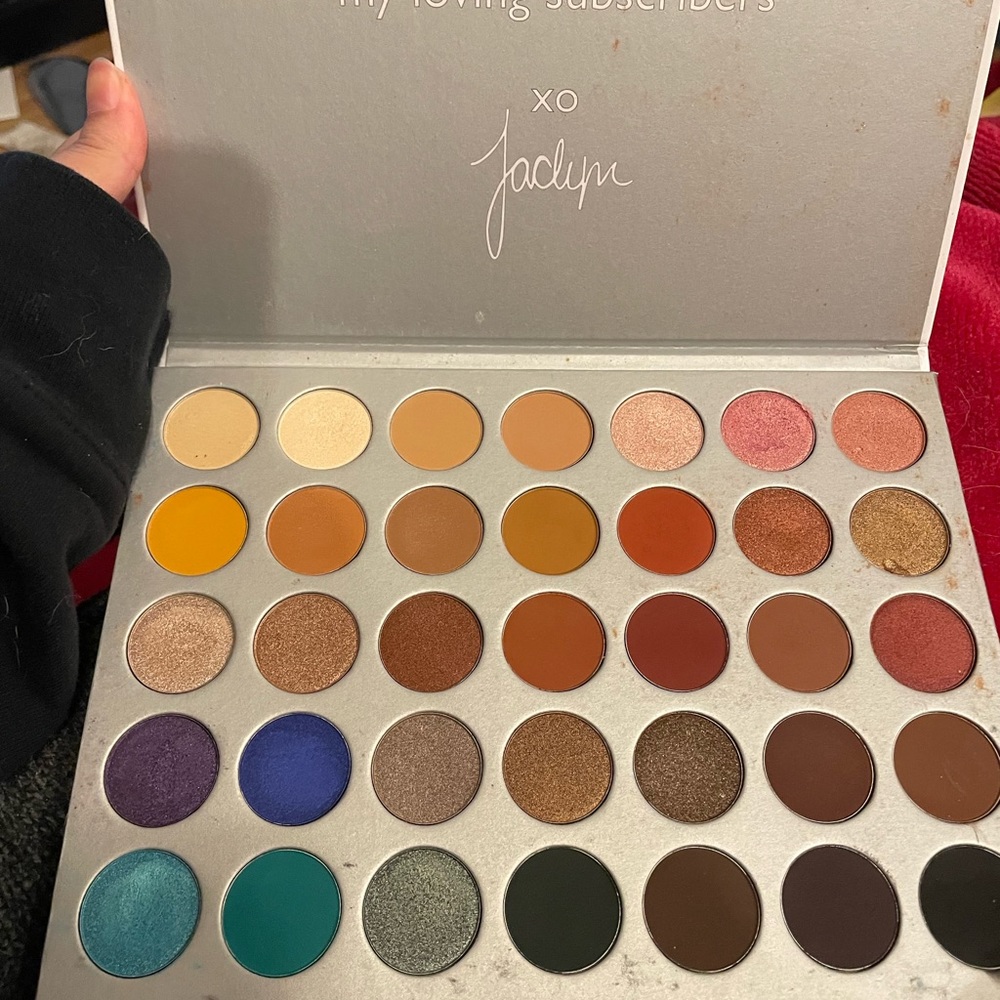 Jaclyn Hill Palette